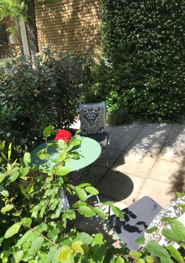 B&B Ereprijs Den Haag Ngoại thất bức ảnh